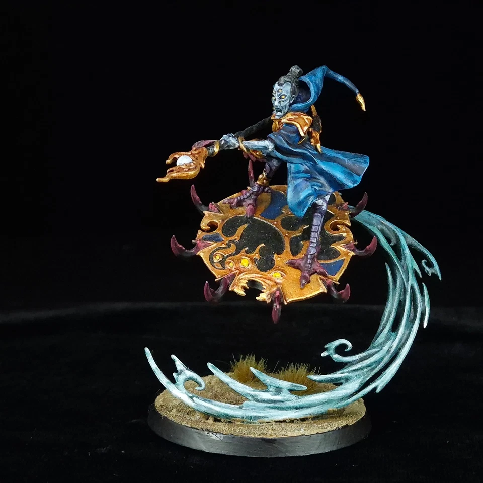 Magister on Disc of Tzeentch Painted Chaos Daemons Warhammer Age of Sigmar - Image 2 of 4