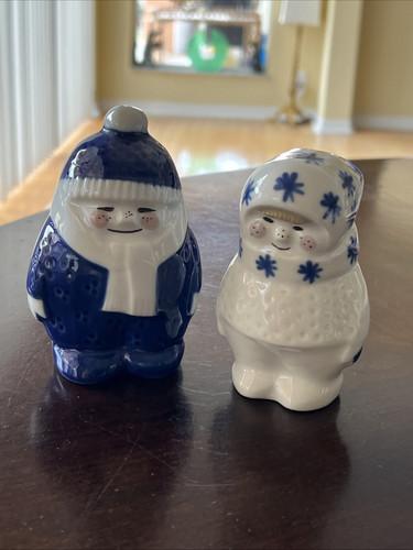 2 - Porsgrund Porcelain Figurines Boy & Girl Norway 1970s Blue White Winter - Picture 5 of 19