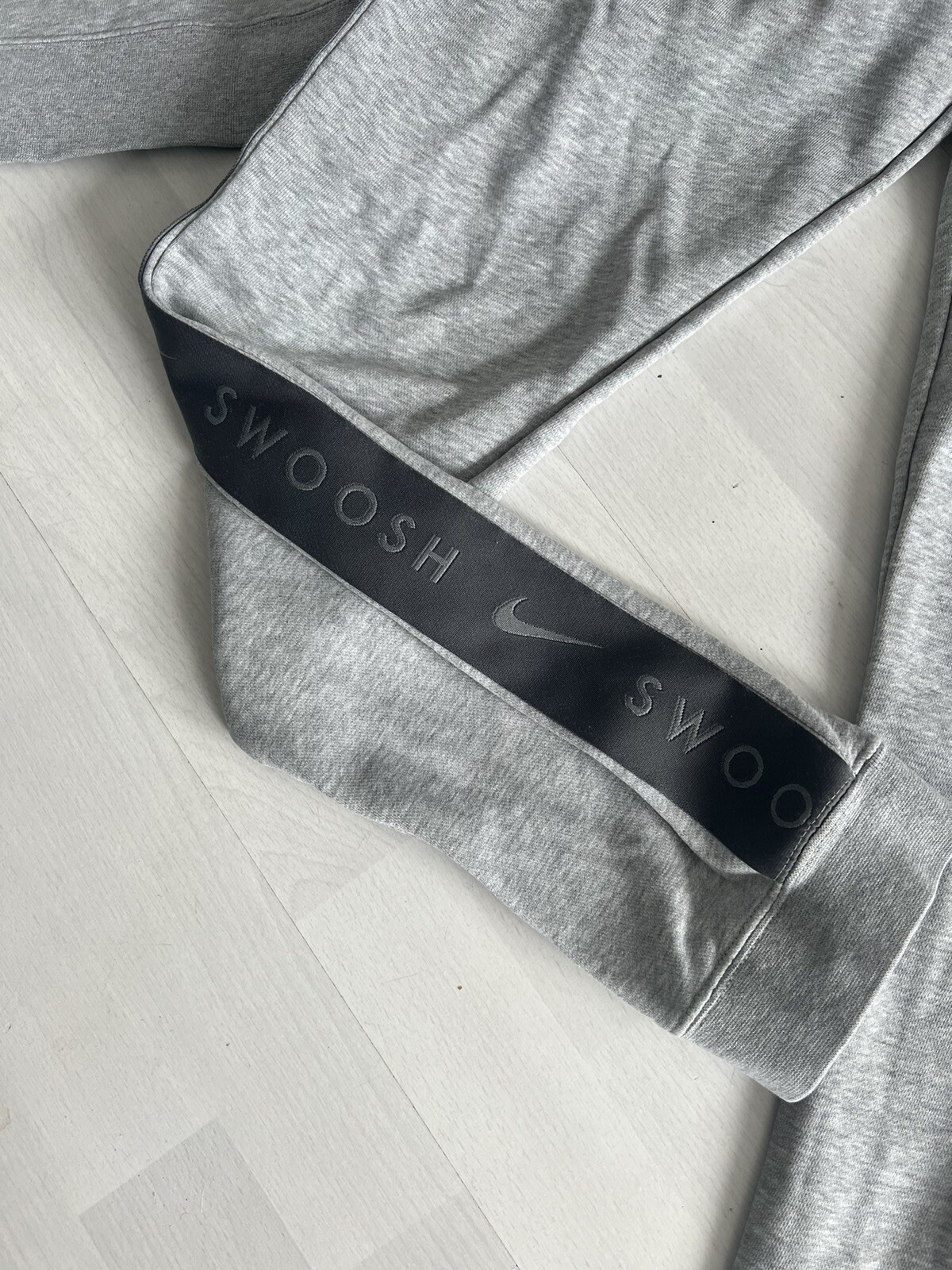 Boys Nike Swoosh Grey Tracksuit Age 1315yrs eBay