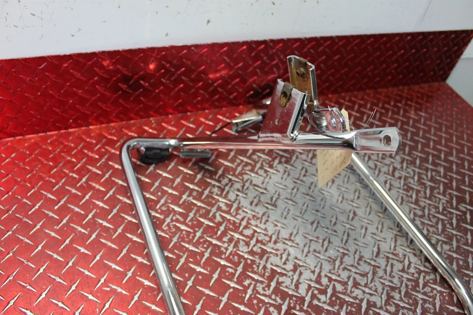 2012 HARLEY DAVIDSON ROAD KING OEM LEFT & RIGHT SADDLE BAG BRACKETS RK59 - Image 2 of 4