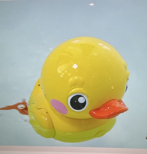 Robo Alive Junior Battery-Powered Baby Duck Bath Toy Yellow 18Month+ - Picture 5 of 9