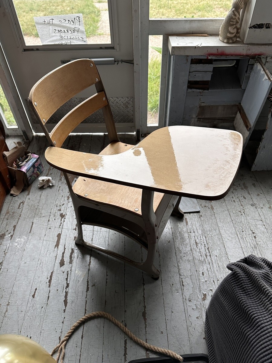 Vintage American Seating Childs School Desk With Underseat Book