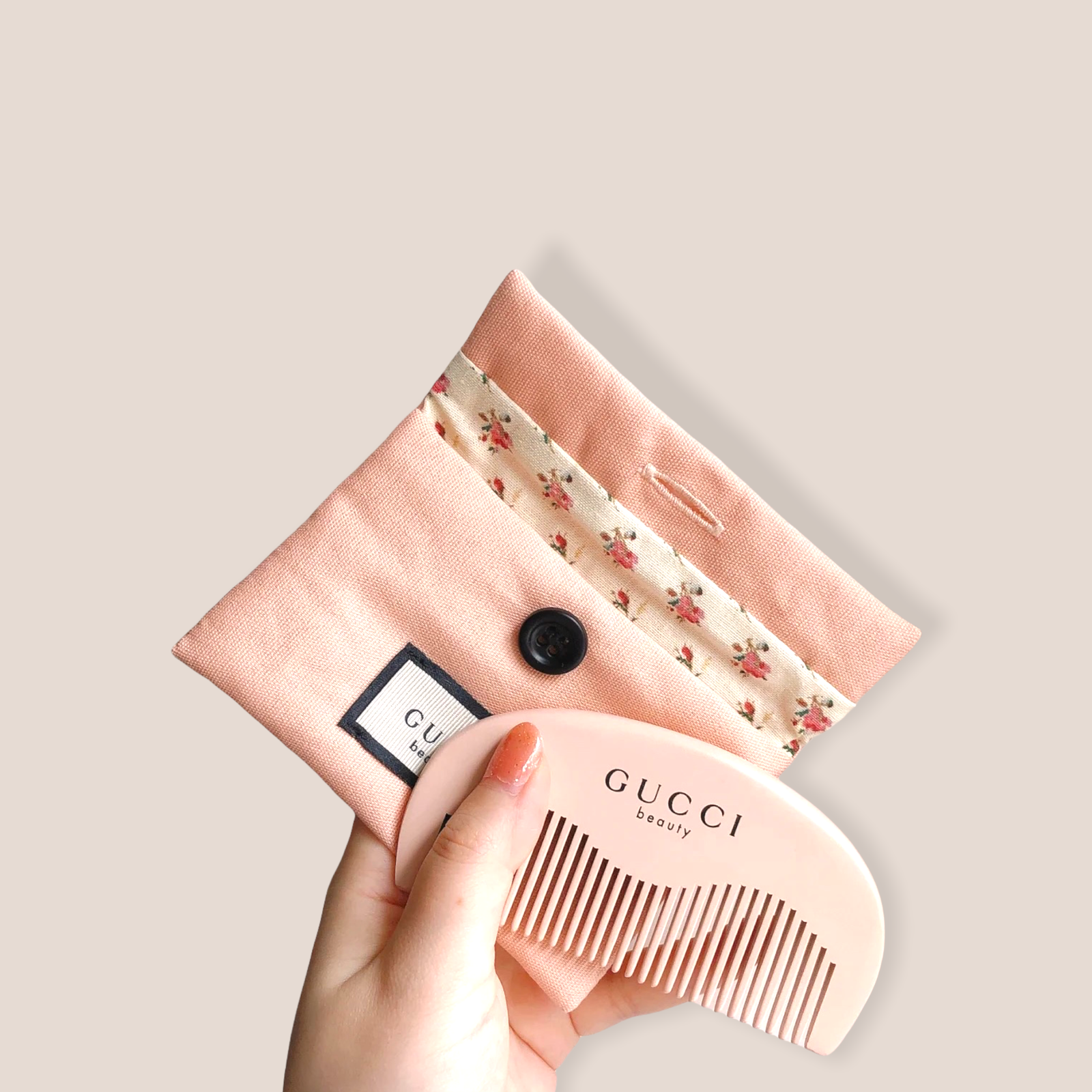 Gucci Beauty Pochette & Comb Set