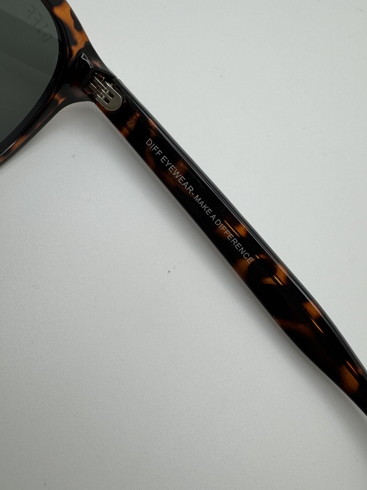 SUNGLASSES DIFF EYEWEAR MAKE A DIFFERENCE DE01-04… - image 14