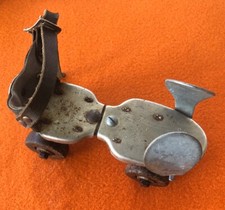 4 Wheel Roller Skate Old Made In Canada Model 24 They Exspand Only Have The 1