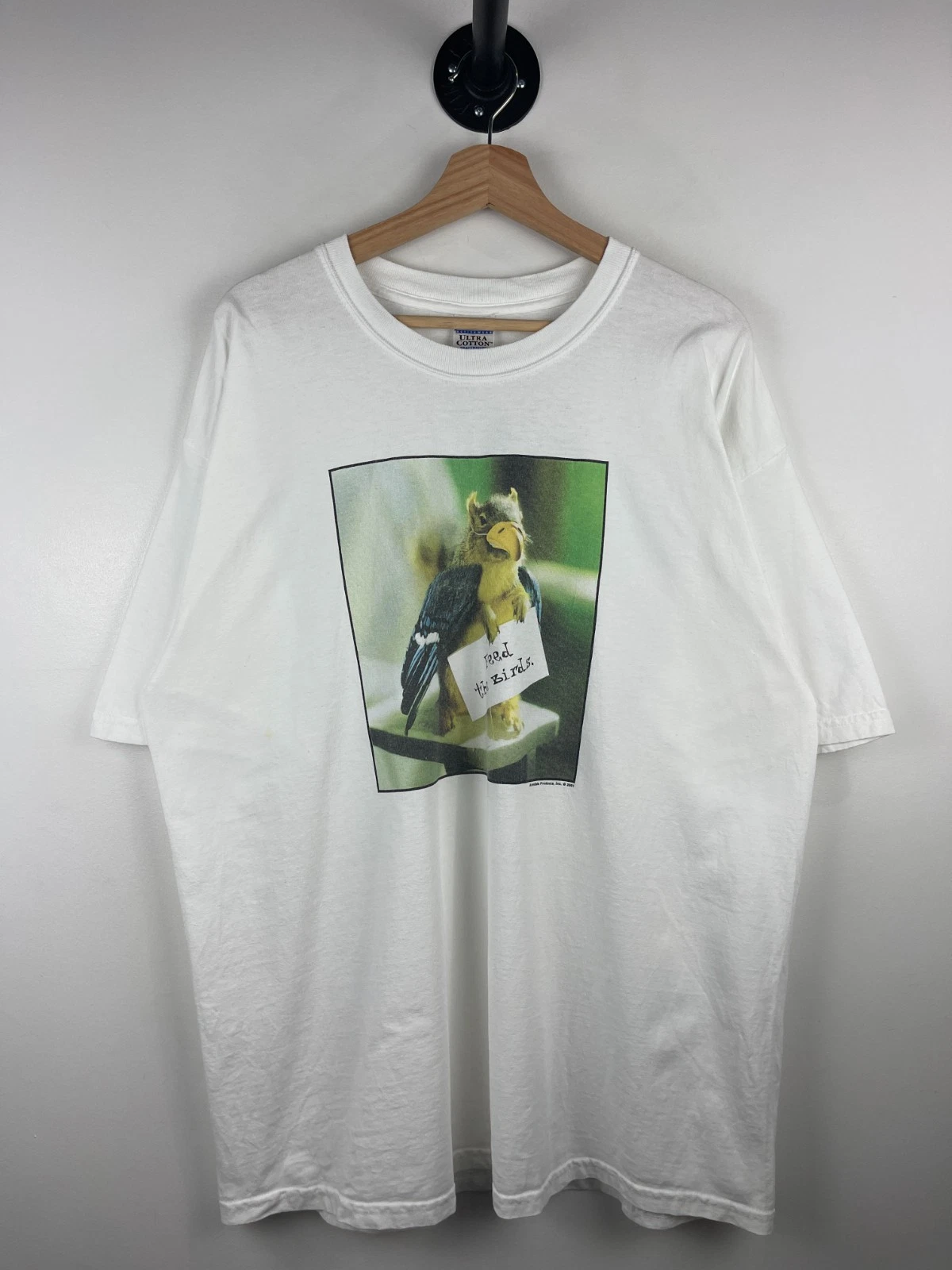 Vintage 2001 Feed The Birds Squirrel Comedy White Tee Size XL