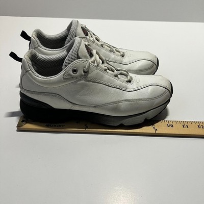 Ecco Receptor Women s White Shoes 6.5 Used No Box Comfortable Walking Sneakers