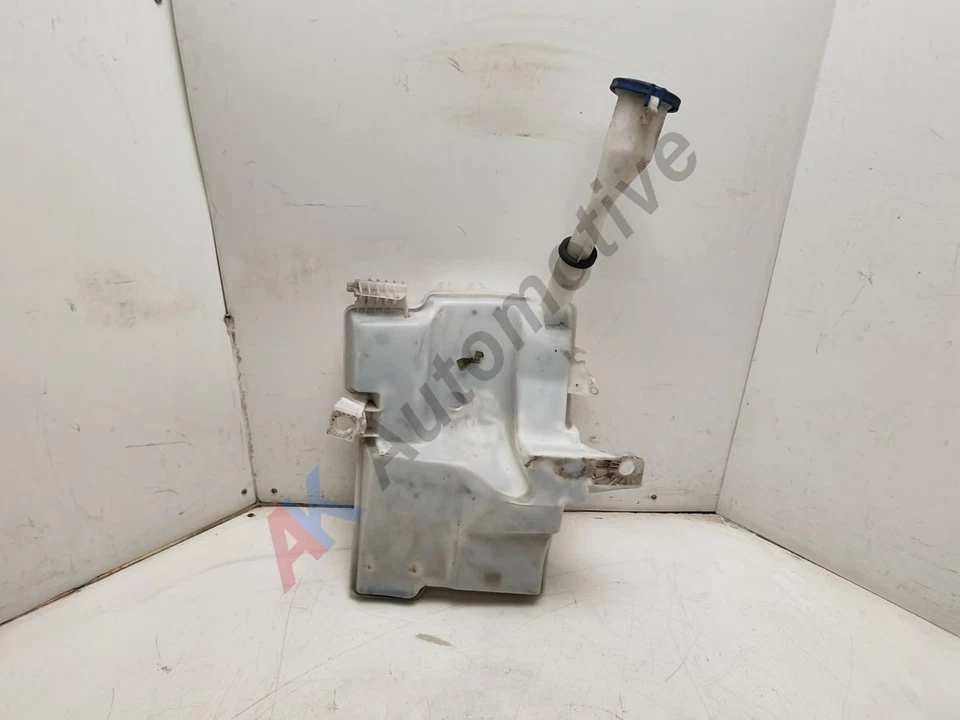 Serbatoio e pompa bottiglia lavatrice Xenon Ford Focus Mk3 2011-2018 BV61-13K175-AF - Immagine 4 di 4