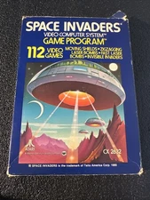 Space Invaders Game Program 12 Video Games (ATARI 2600, 1980) Complete
