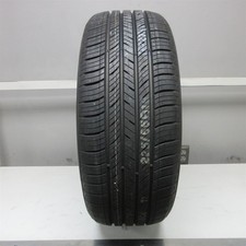 225/55R18 Kumho Crugen HP27 98V Used Tire (10...