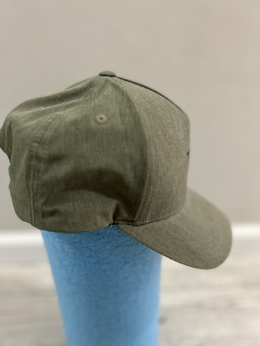 Vuori Magnitude SnapBack Adjustable Hat Green Polyester Baseball Cap - Picture 5 of 8