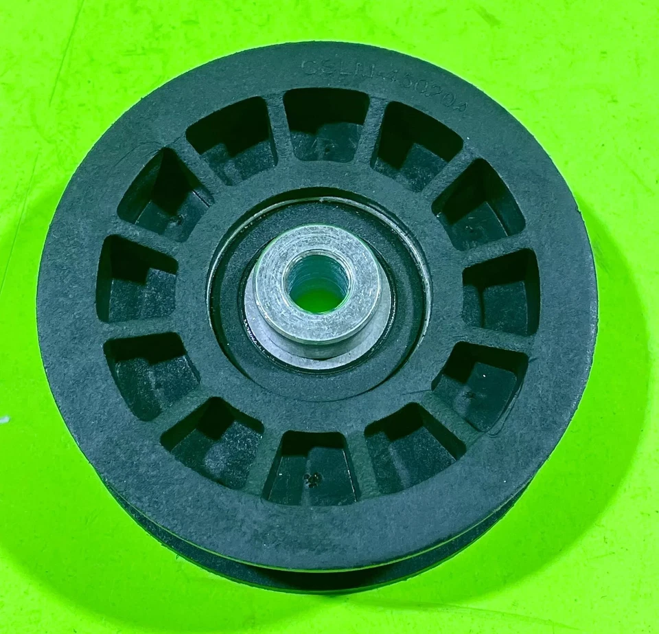 HUSQVARNA Z254F DRIVE IDLER PULLEY DRIVE BELT 539110411 & 539110311 - Image 3 of 4