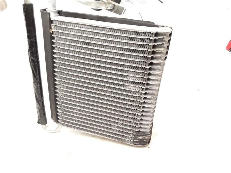 Núcleo evaporador aire acondicionado para Ford Fusion 2010-2012 Foto 4 de 4