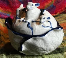 Blue+White Cabbageware-3 Bunnies w/Lid-Signed: TVM 92 USA-Pottery-Handmade-7x5.5