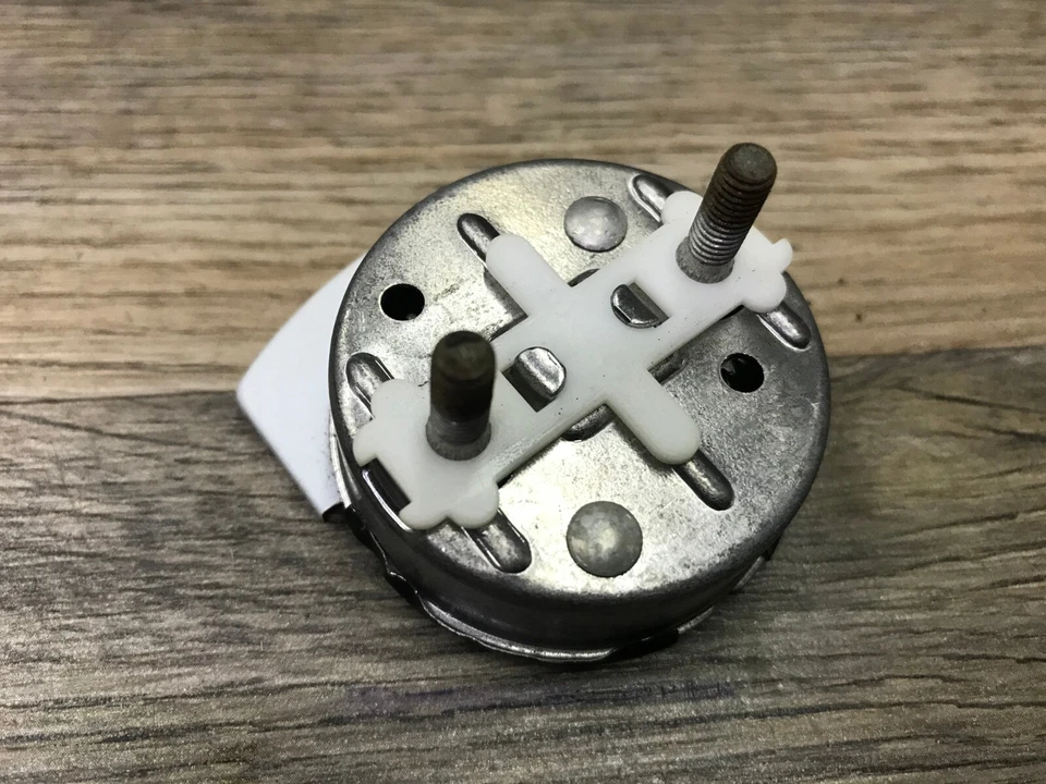 72 73 Ford Mercury Cougar XR-7 1971 usado OEM tablero de fábrica indicador de combustible C-G Foto 2 de 2