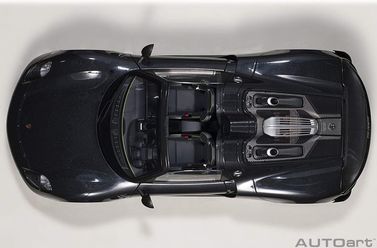 AUTOart 1/12 Porsche 918 Spyder Weissach Package Black Metallic