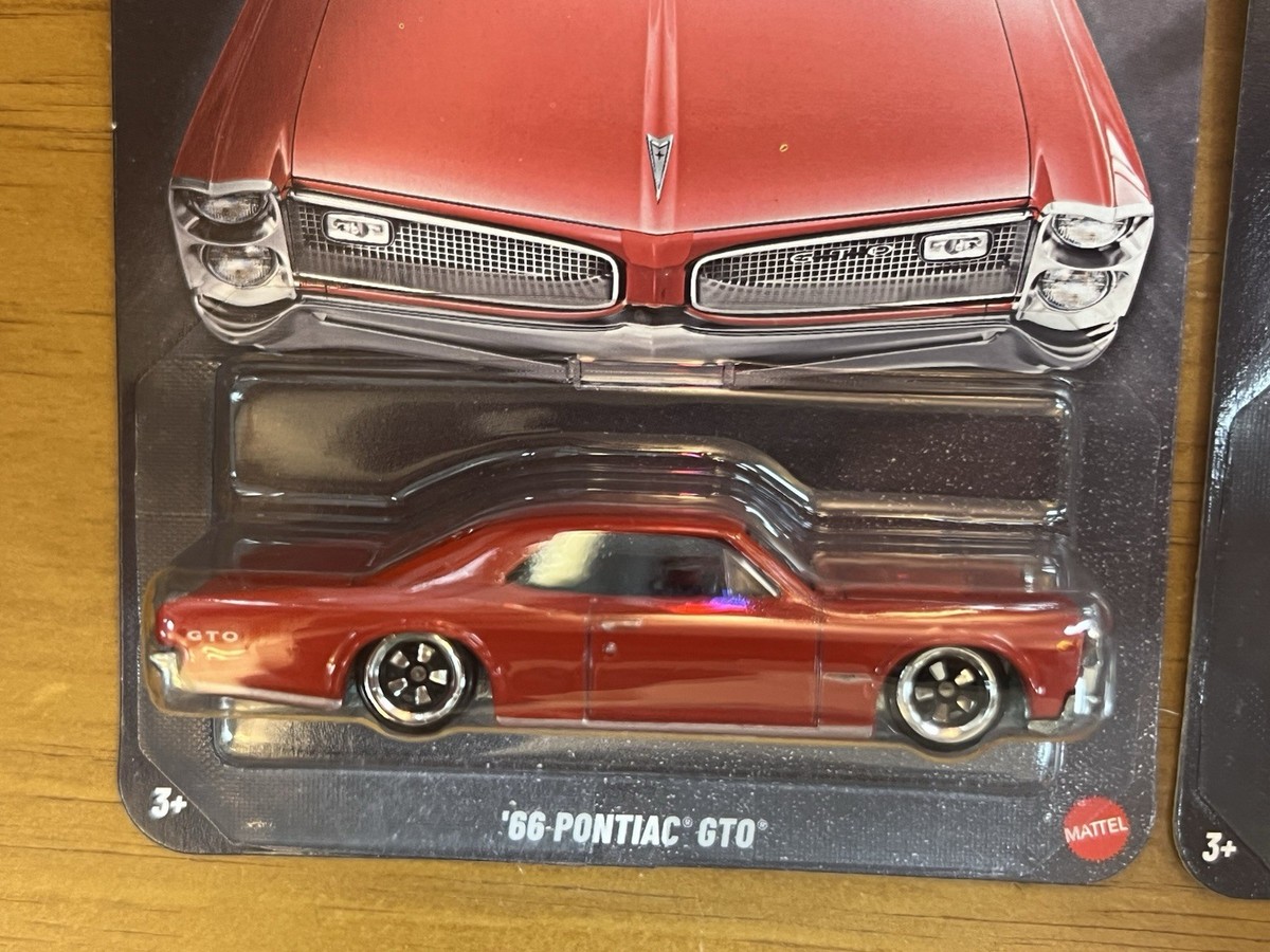 2025 Hot Wheels Silver Series '66 Pontiac GTO CHASE Metal Base Red