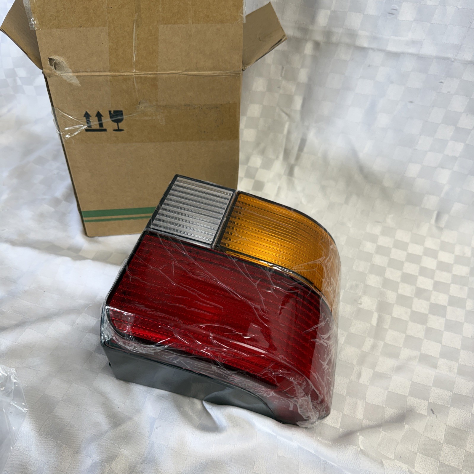 VW Transporter T4 Van 1990-1996 Rear  Lamp Indicator