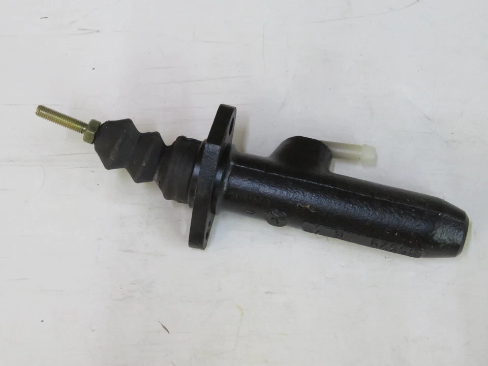 Clutch Master Cylinder Fits Porsche 911 1989-1998 KG190028.1.1 New FTE - Image 2 of 4