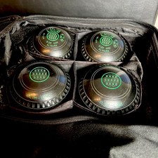 ALMARK | STERLING SLIM-LINE BOWLS | SIZE 4 HM | MID BIAS | WITH CARRIER & CASE