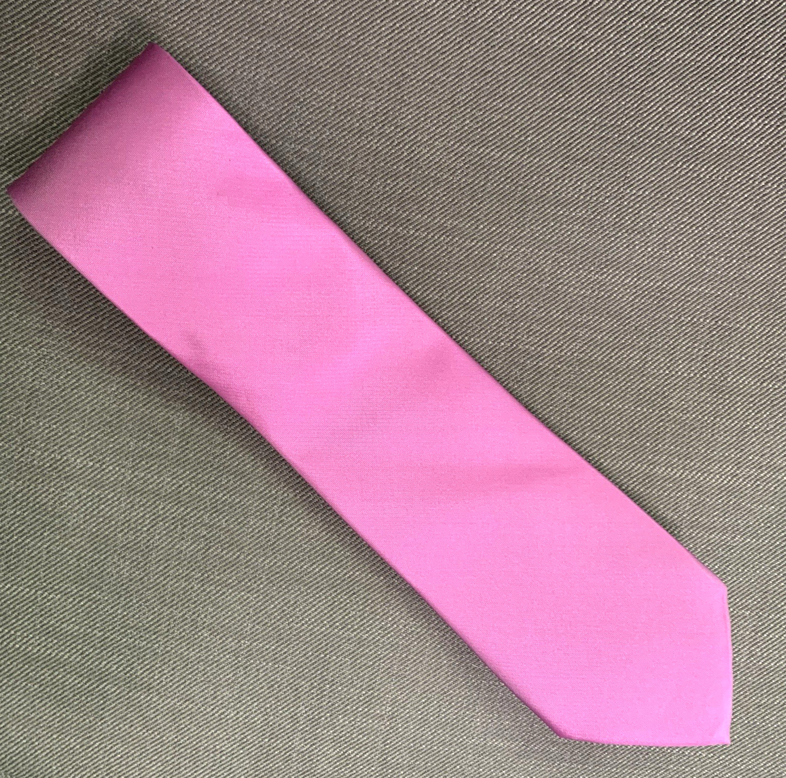 Michael Kors Men's Neck Tie Pink Solid Silk Blend NWT