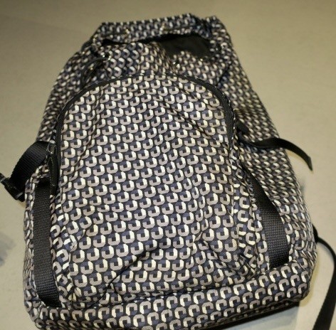 Excellent condition PRADA Backpack Rucksack V135 … - image 10