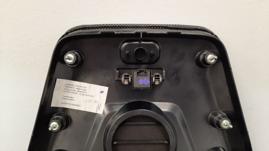 12 2012 FERRARI CALIFORNIA F149 OEM TWEETER SPEAKER DASH COVER BEZEL 80637500