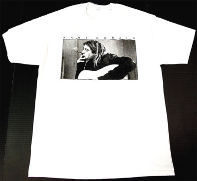 Kurt Cobain T-shirt Nirvana Grunge Rock Tee Men DO259