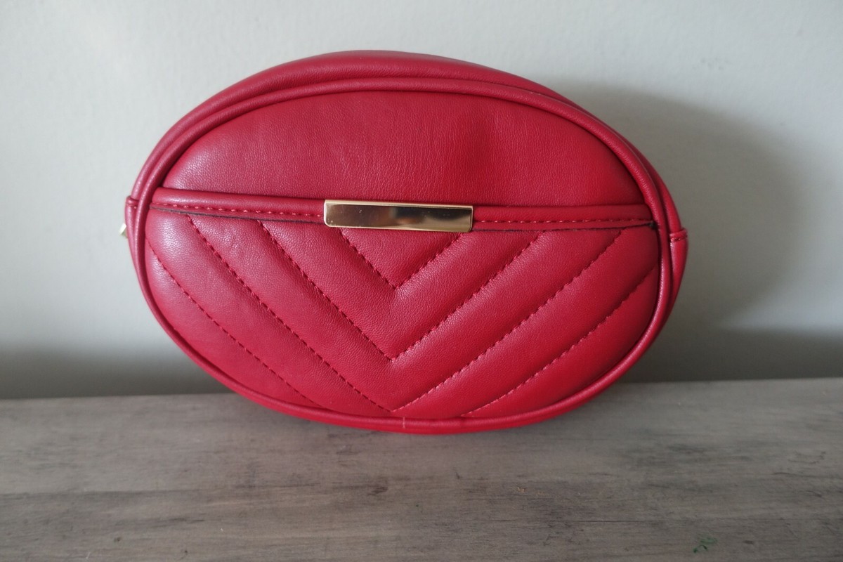 AQUA Red Chevron Quilted Faux Leather Push-lock Fanny pack Bag With Red Vegan Leather Fanny Pack Belt Bag Chevron Quilt 8 main image 2