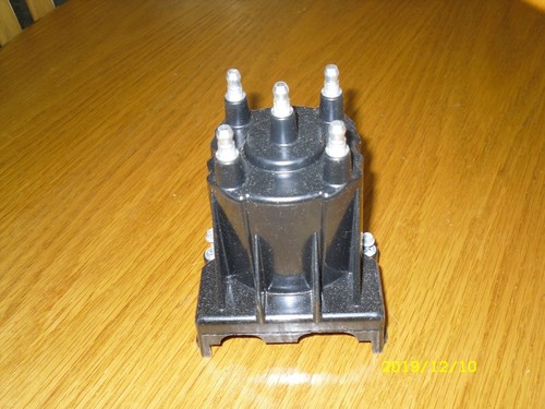 Bouchon de distribution Delco 4 cylindres. pour Volvo Penta 3854260 et