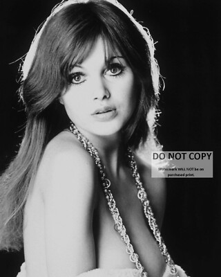 MADELINE SMITH ENGLISH ACTRESS PIN UP - 8X10 PUBLICITY PHOTO (DD900) | eBay