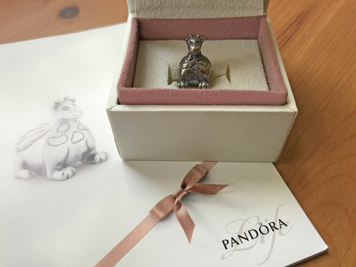 PANDORA Employee-Only 