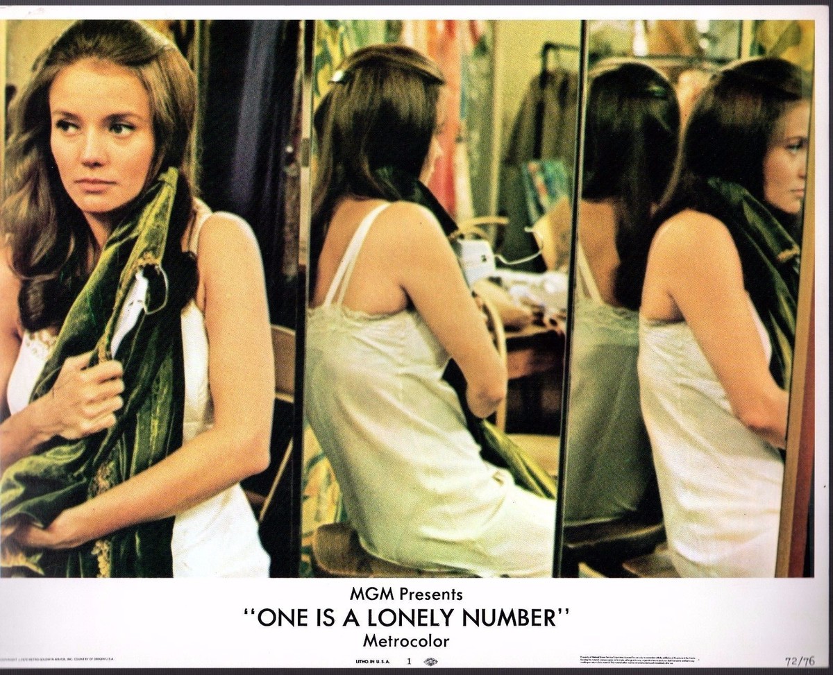 TRISH VAN DEVERE JANET LEIGH ONE IS A LONELY NUMBER ORIG SET 8