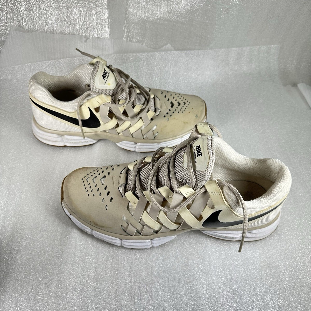 Nike Men\'s Beige Athletic‎ Shoes Nike Mind 002 Men main image 3