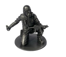 Pewter SAS CRW Kneeling Figure…