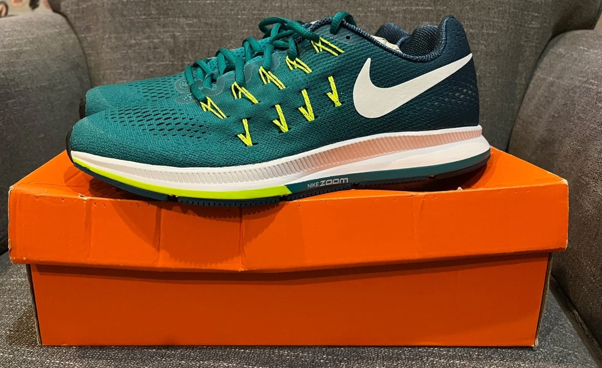 Nike Air Zoom Pegasus 33 Sneakers for Men for Sale  display picture 3