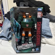 Hasbro Transformers War For Cybertron Earthrise Deluxe Class Hoist G1 Takara