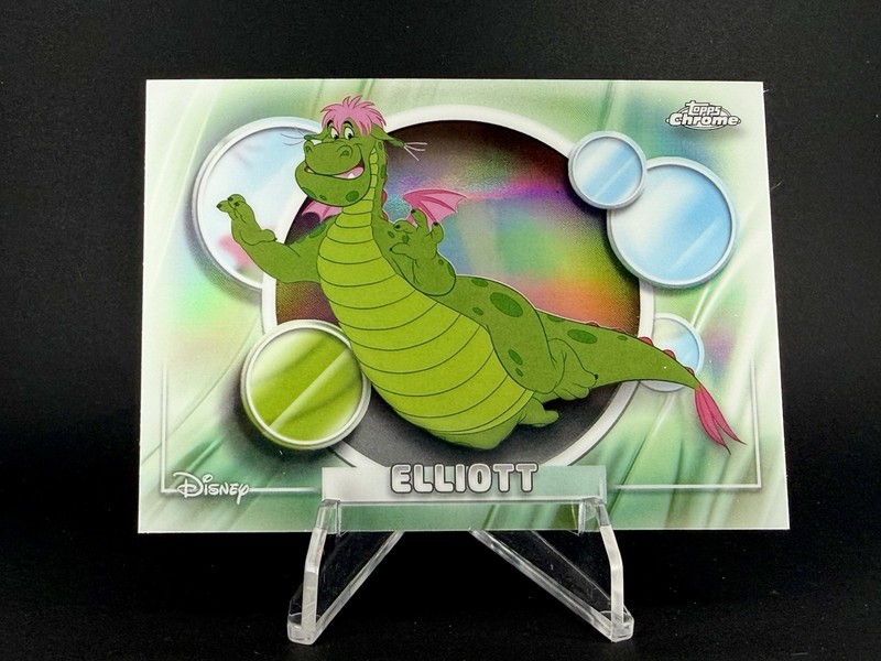 Topps 2026 Topps Chrome Disney Elliott #105 Refractor -Pete’s Dragon