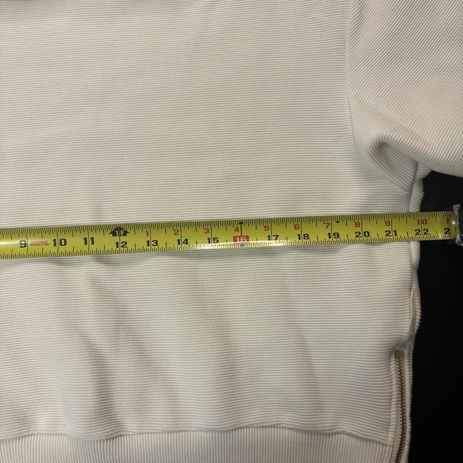 Varley Pullover Turtle Neck Sweatshirt Ivory Side… - image 9