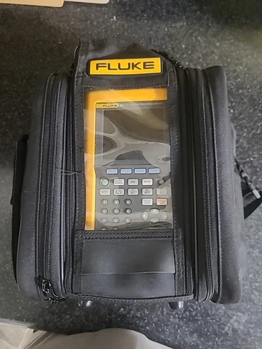 Fluke 744 Documenting Multifunction Process Calibrator - Picture 4 of 4