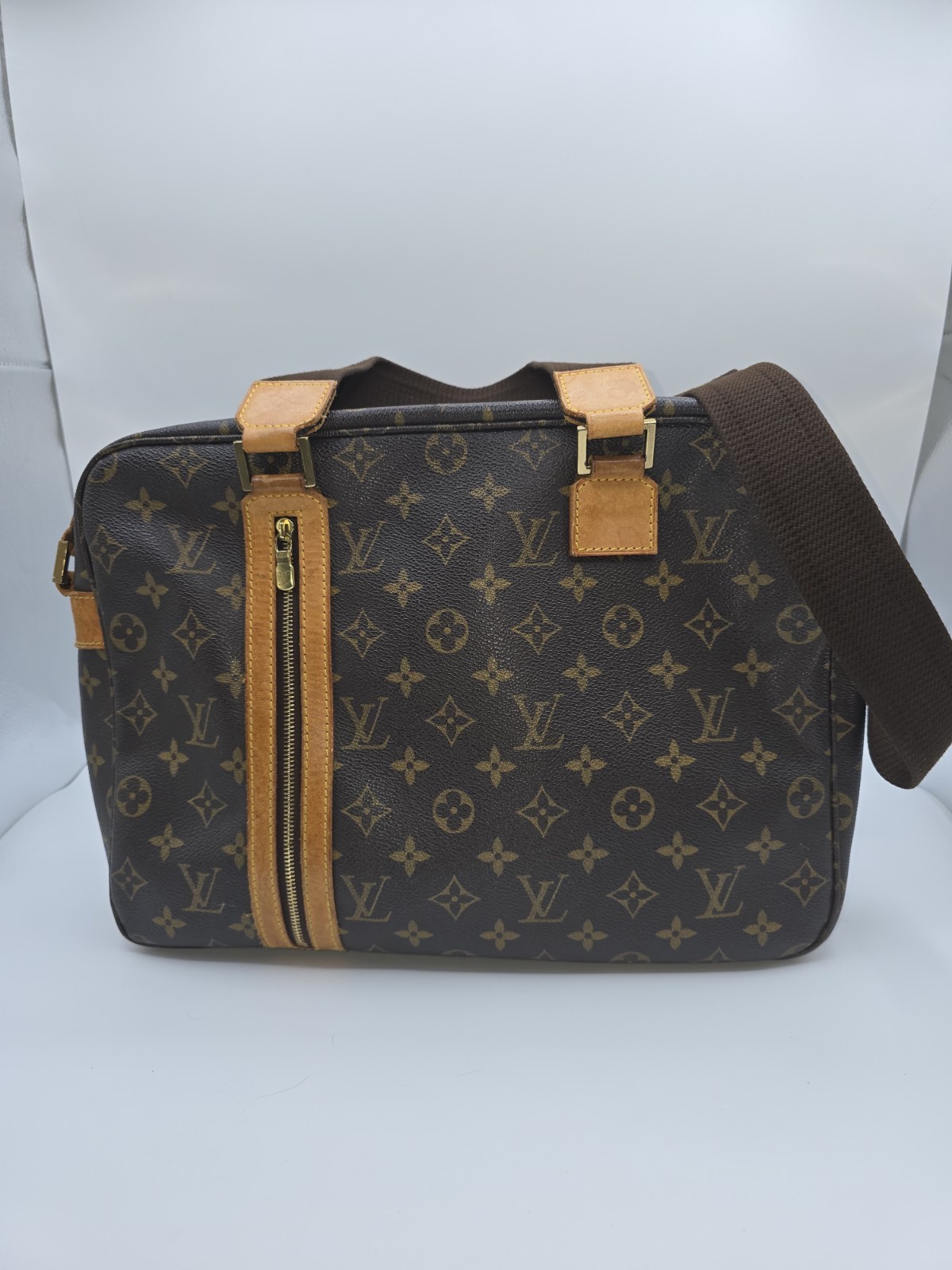 Louis Vuitton Sac Bosphore Monogram Messenger Bag Crossbody Shoulder Travel