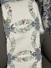 Double Wedding Ring Style Quilted Throw. 50 X...