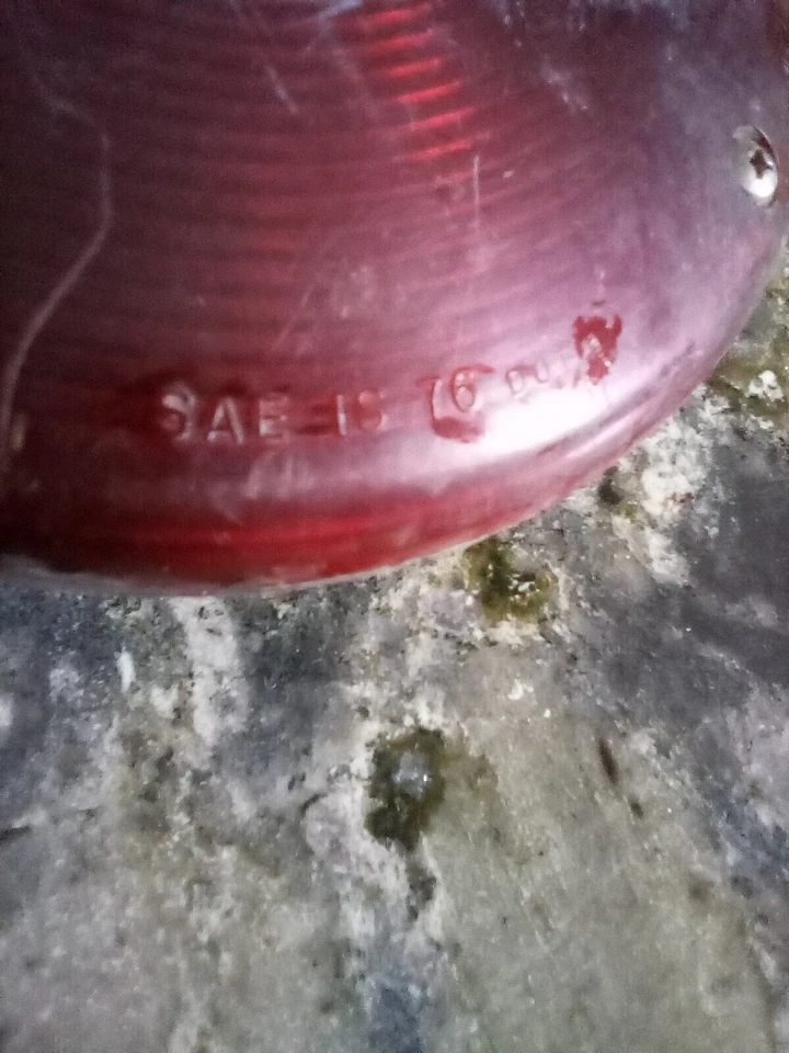 Luzes traseiras/de parada de gruta de 2 Lg - Imagem 3 de 4