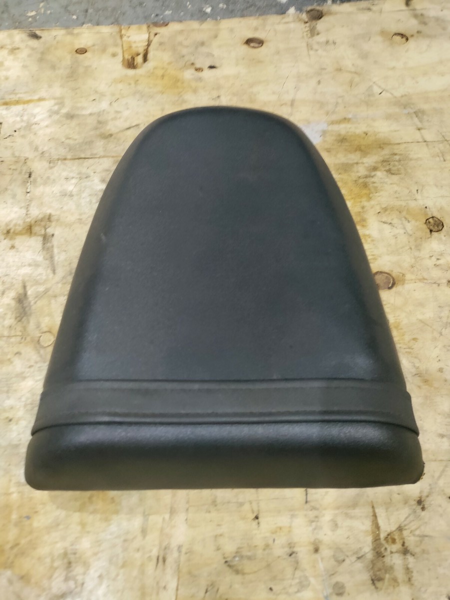 2001-2003 SUZUKI GSXR 600 750 1000 PASSENGER SEAT | eBay 2001-2003 SUZUKI GSXR 600 750 1000 PASSENGER SEAT | eBay