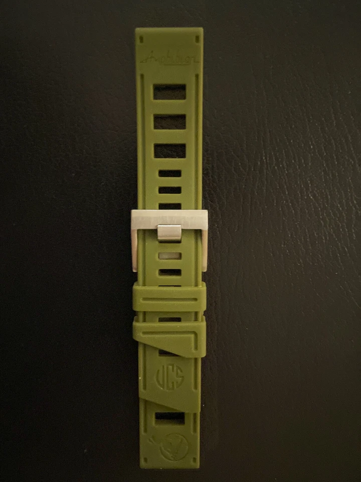 CORREA RELOJ BUZO 22MM SILICONA CAUCHO VERDE AJUSTE PERSONALIZADO VOSTOK ANFIBIO Foto 4 de 4
