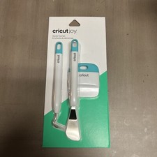 Cricut Starter Tool Set NIP includes weeder, scraper  spatula