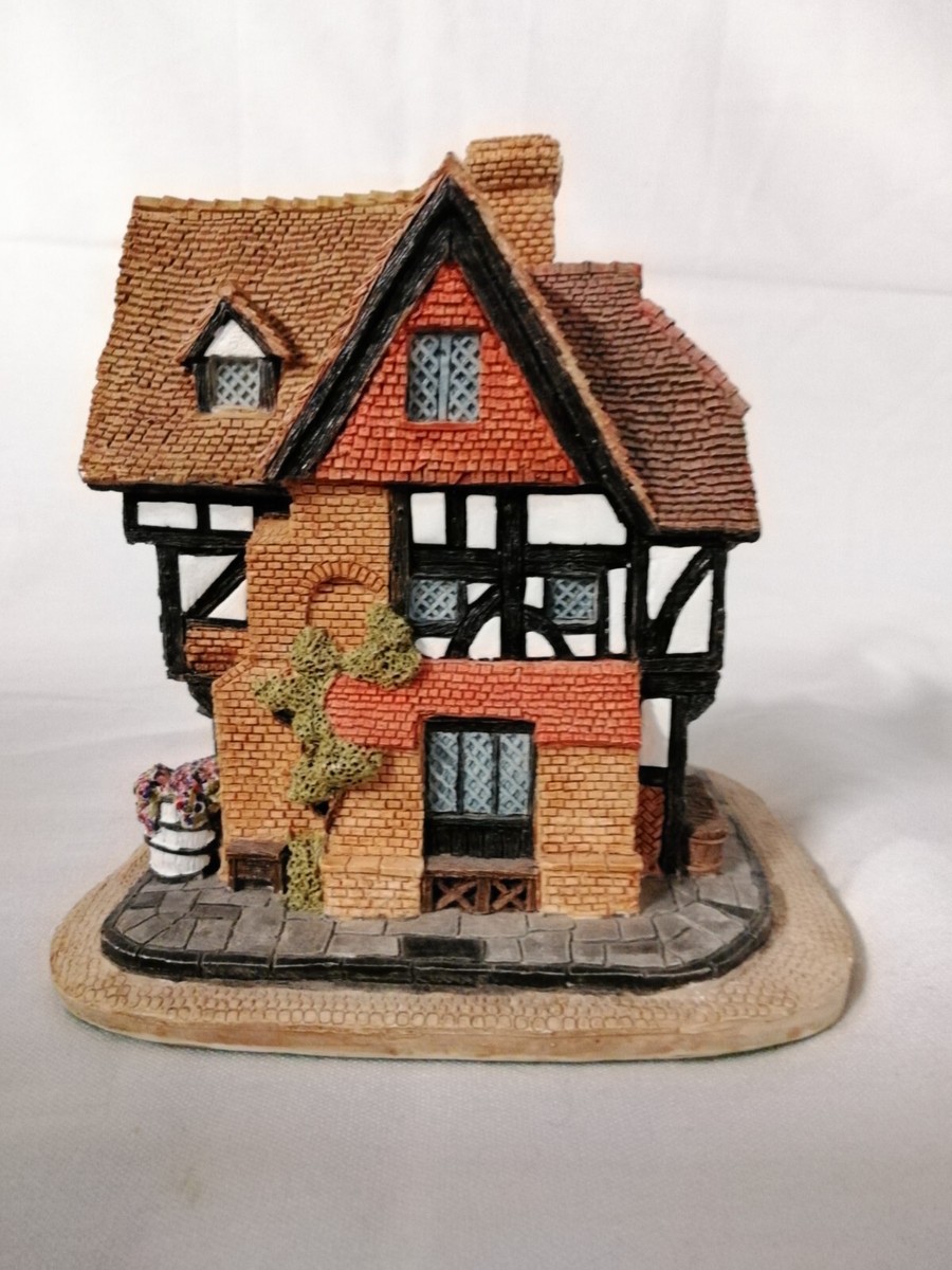 Lilliput Lane 