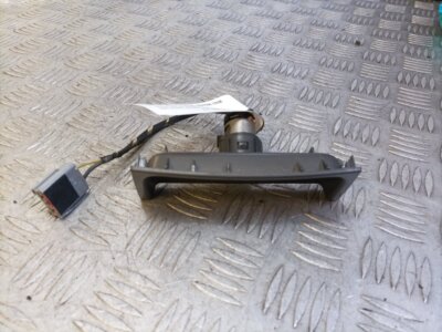 Volvo V70 12 Volt. Power Socket PN 9491227 for sale online | eBay