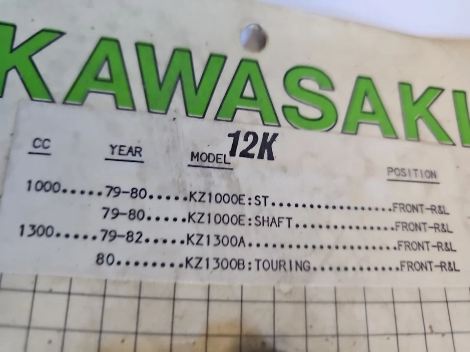 Kawasaki KZ1000E 78-80, EJE KZ1000E 78-90, KZ1300.A 79-72 M, KZ1300B TOURING Foto 2 de 4