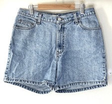 Vintage Calvin Klein Women's Jean Shorts Size 6 Easy Fit Double Stone Wash